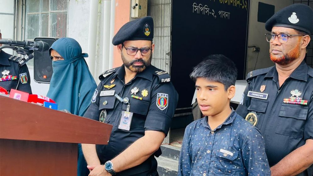 পাবনায় অপহৃত মাদ্রাসা ছাত্র উদ্ধার, অপহরণকারী গ্রেপ্তার