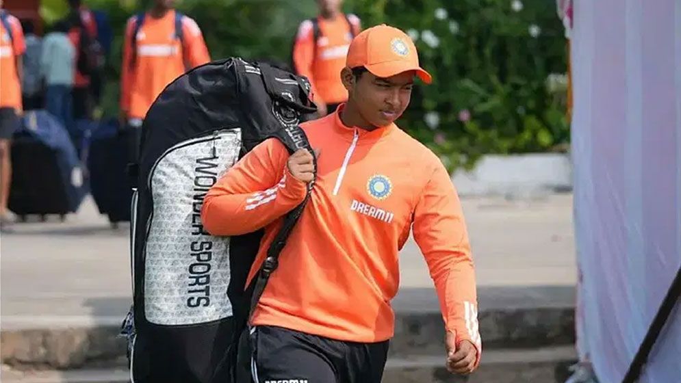 ‘৪৯ সেঞ্চুরি’ করা ১৩ বছর বয়সী ছেলে আইপিএলের নিলামে