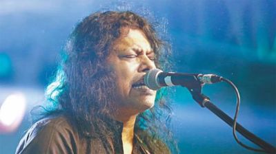 আজ সৌদি মাতাবেন জেমস