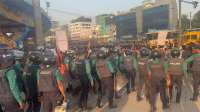 সড়ক ছাড়লেন শিক্ষার্থীরা, যান চলাচল শুরু