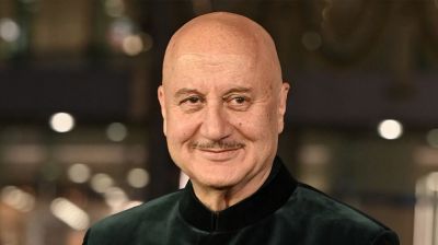 গোপন তথ্য ফাঁস করলেন অনুপম খের