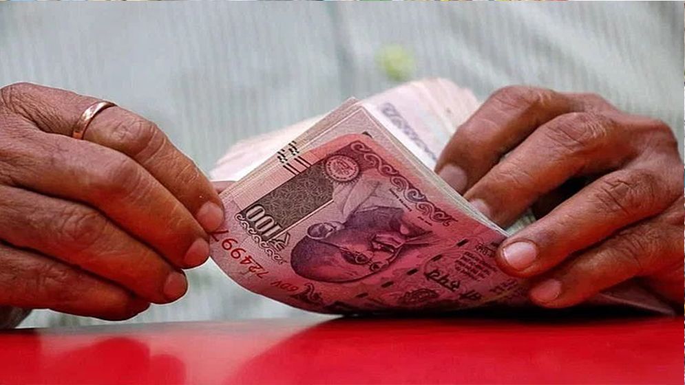 ভারতীয় রুপির দাম সর্বকালের সর্বনিম্ন