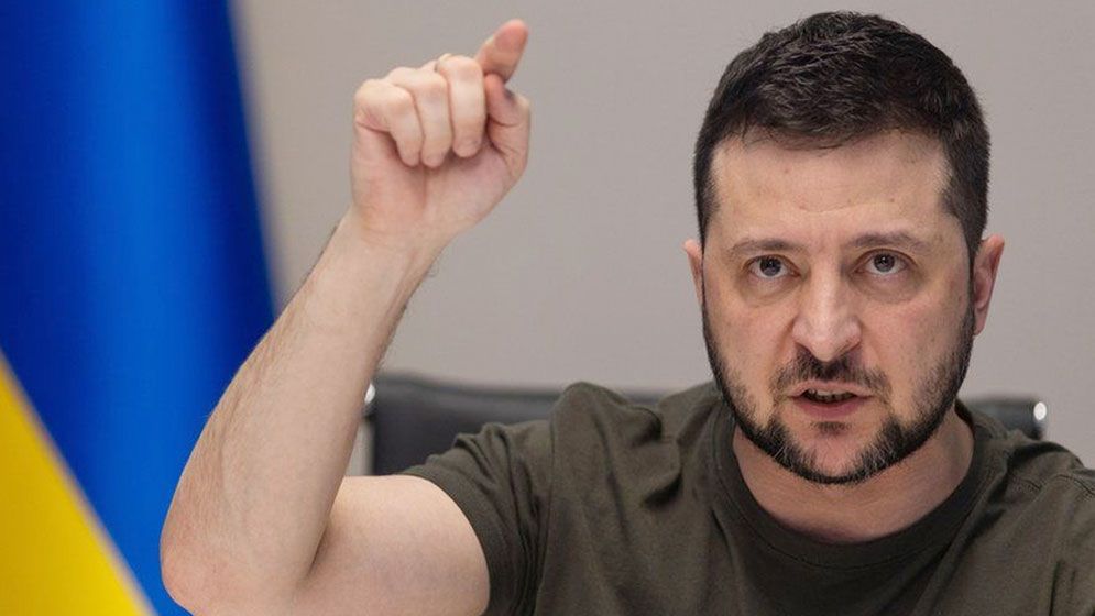 কখন যুদ্ধের অবসান ঘটাতে চান জানালেন জেলেনস্কি
