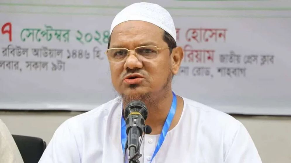 নাকে তেল দিয়ে ঘুমাচ্ছি না: চরমোনাই পীর