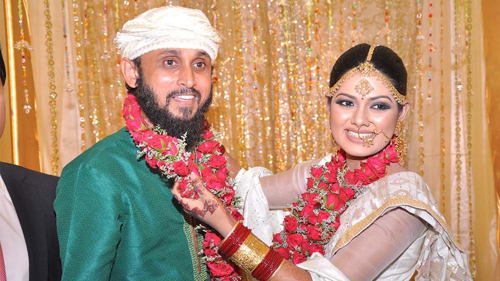 উপদেষ্টা স্বামীকে নিয়ে তিশার পোস্ট, যা লিখলেন