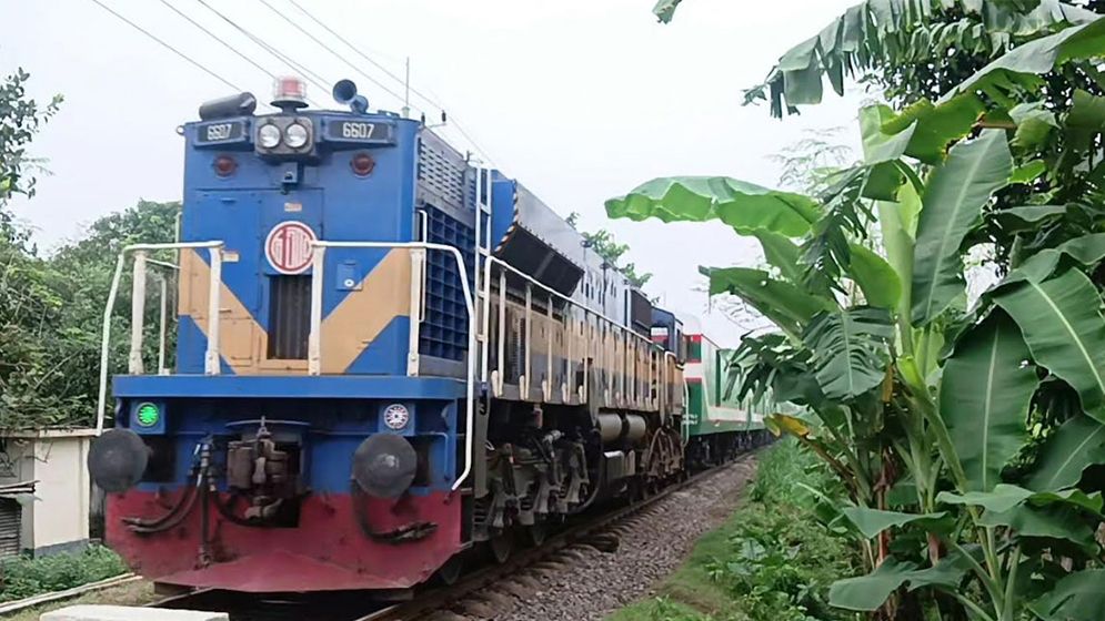 ১ দিন চলেই বন্ধ ‘কৃষিপণ্য স্পেশাল ট্রেন’