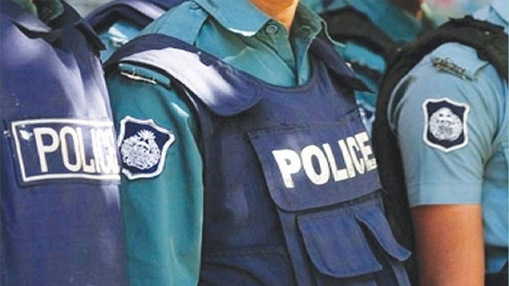 সাবেক উপকমিশনারসহ ৪ পুলিশ কর্মকর্তা বরখাস্ত