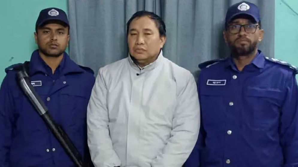 আওয়ামী লীগের যুগ্ম সম্পাদক আশুতোষ চাকমা গ্রেপ্তার