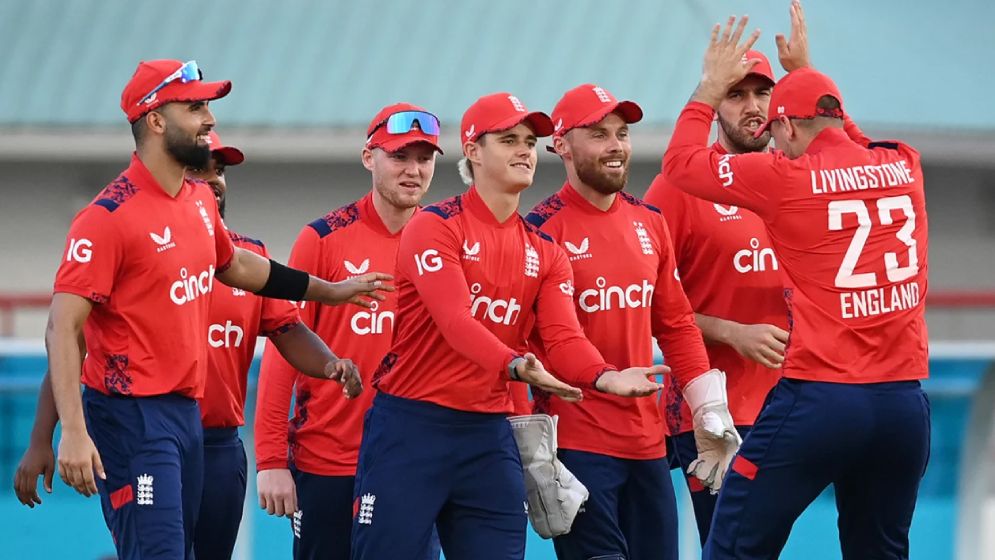 বোর্ডের বিরুদ্ধে বিদ্রোহ ঘোষণা ৫০ ক্রিকেটারের!