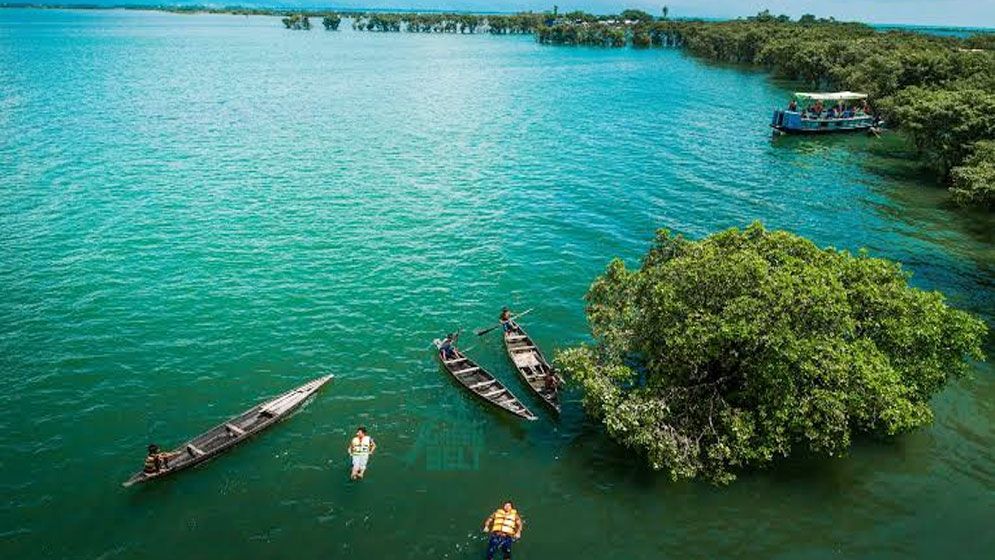 টাঙ্গুয়ার হাওর যেন ‘গরিবের পুত্রবধূ’