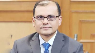 সদরপুরে ইউএনওকে পুনর্বহালের দাবিতে বিএনপি-জামায়াতের মানববন্ধন পালিত