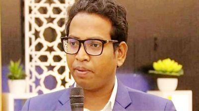 ২৫ ক্যাডার নিয়ে আপত্তিকর মন্তব্য, সিনিয়র সহকারী সচিব বরখাস্ত