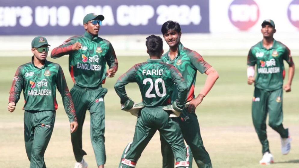 ফাইনালের পথে বাংলাদেশ, ১১৬ রানে গুটিয়ে গেল পাকিস্তান