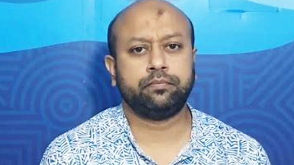 যুক্তরাষ্ট্রে ১৬ মন্ত্রী, আমাদের ৬০ জন লাগবে কেন: ফুয়াদ