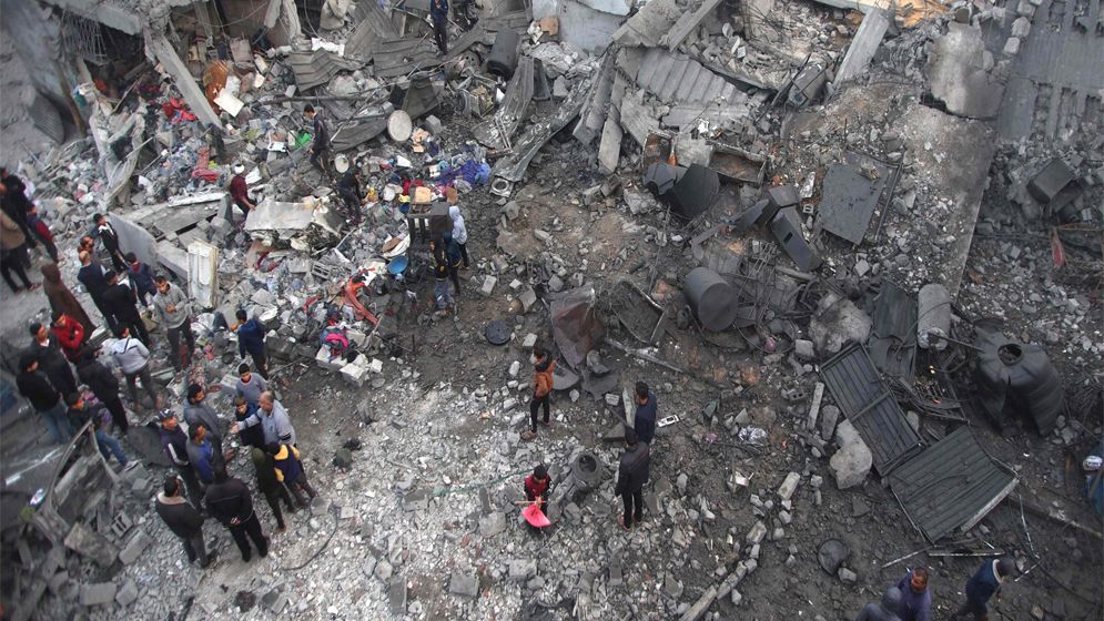 গাজায় যুদ্ধবিরতি ঘোষণার পরও ইসরায়েলের হামলা, নিহত ৭৩