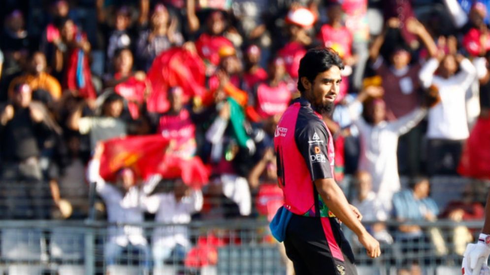 আচরণবিধি ভেঙে শাস্তির খড়গে তানজিম সাকিব