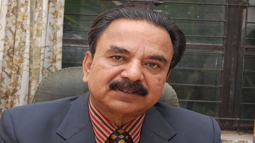 এদের ঘাড়ে চাপছে ’৭১ এ যারা মুক্তিযুদ্ধের বিরোধিতা করেছে তারা: গয়েশ্বর