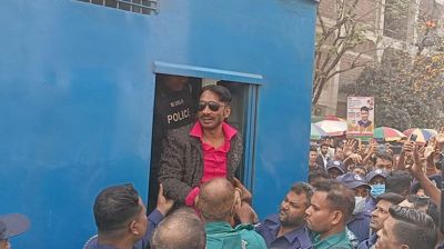 হত্যা মামলায় খালাস পেলেন জাকির খান