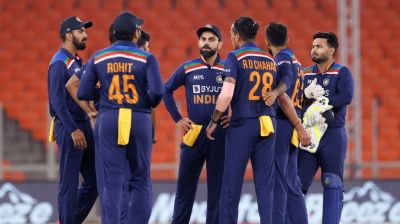 ভারতের সেরা একাদশ সাজালেন সঞ্জয় বাঙ্গার, বাদ পড়লেন যারা