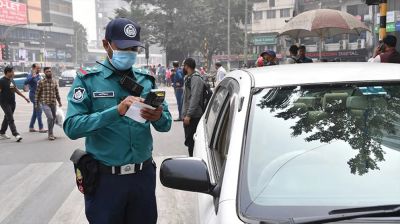 ট্রাফিক আইন লঙ্ঘন: ডিএমপির ১ হাজার ৭০২ মামলা
