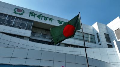 একাধিক আসনে প্রার্থী হওয়ার সুযোগ বাদ, ভোট ৪০ শতাংশ না পড়লে নতুন নির্বাচন