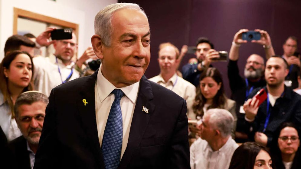 নেতানিয়াহুকে রক্ষায় আইসিসির বিরুদ্ধে যুক্তরাষ্ট্রের নিষেধাজ্ঞা বিল পাস