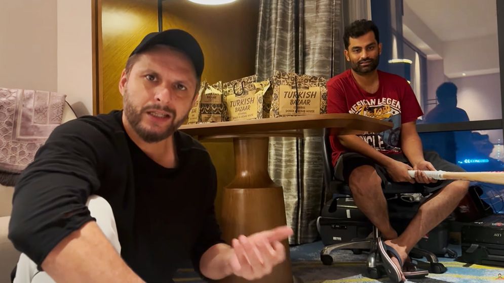 জাতীয় দলে খেলা নিয়ে চূড়ান্ত সিদ্ধান্ত নিয়েছেন তামিম, শহীদ আফ্রিদিকে যা বললেন