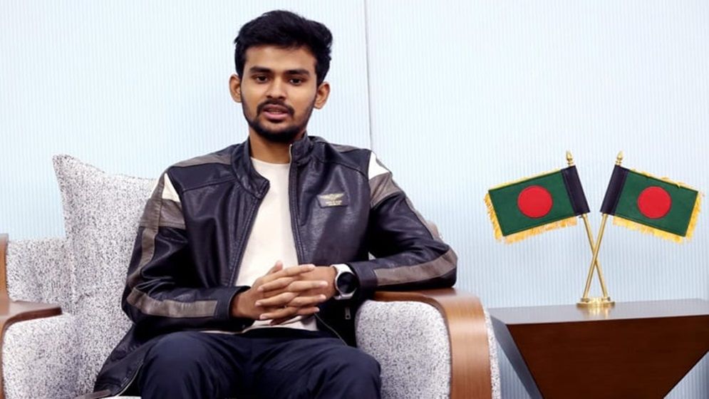 আওয়ামী লীগ নিষিদ্ধে শিগগিরই পদক্ষেপ নেবে অন্তর্বর্তী সরকার: উপদেষ্টা আসিফ