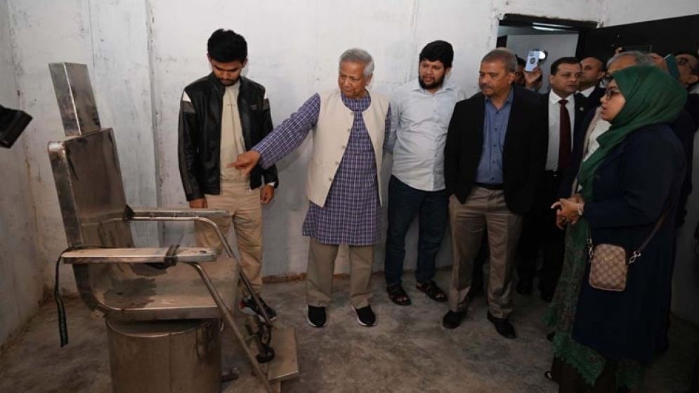 প্রধান উপদেষ্টাকে আয়নাঘরে যা যা দেখালেন ভুক্তভোগীরা