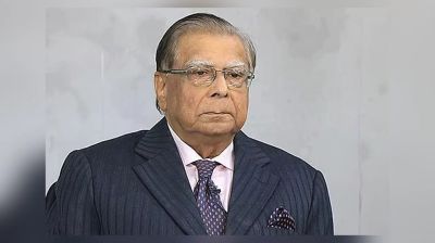 ইনাম আহমেদ চৌধুরী মারা গেছেন
