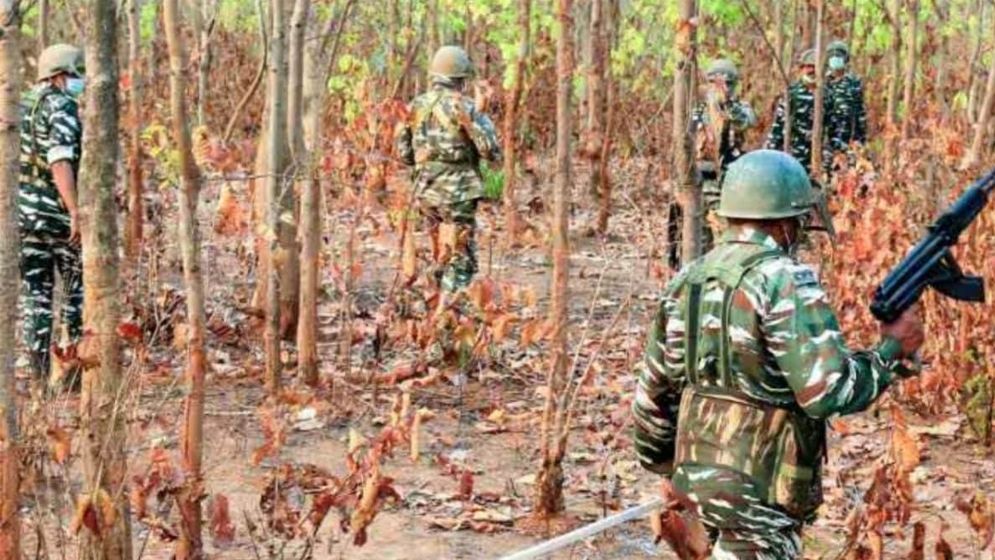 ছত্তিশগড়ে সেনাবাহিনীর অভিযানে ৩১ জন মাওবাদী নিহত 