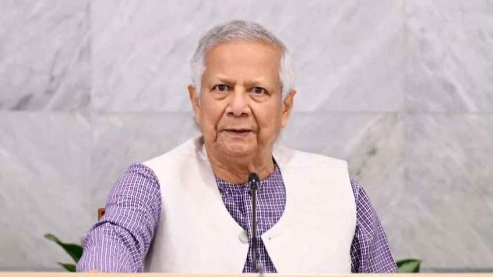 তিন বাহিনীর প্রধানদের সঙ্গে ড. ইউনূসের বৈঠক, যেসব আলোচনা হলো