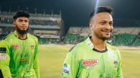 পিএসএলের চ্যাম্পিয়ন সাকিব-রিশাদদের লাহোর
