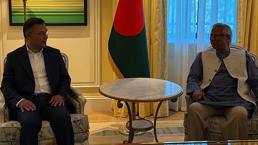 ড. ইউনূসের সঙ্গে তারেক রহমানের বৈঠক শুরু