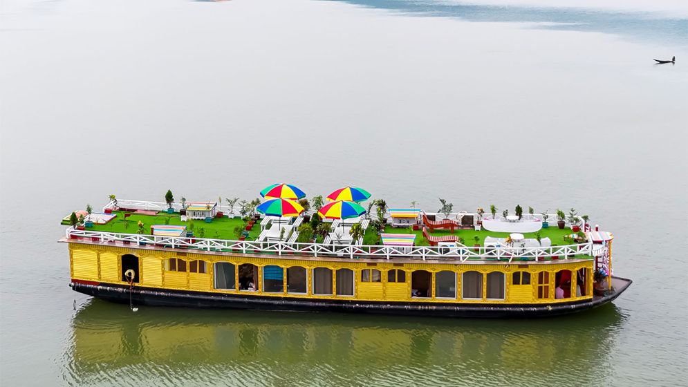 টাঙ্গুয়ার হাওরে হাউসবোট চলাচলে নিষেধাজ্ঞা