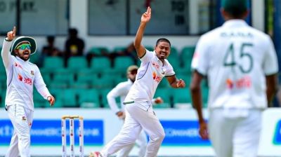 কলম্বো টেস্টে প্রথম সেশনে বাংলাদেশের দাপট