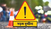 দিনাজপুরে দাঁড়িয়ে থাকা ট্রাকে বাসের ধাক্কা, নিহত ৫