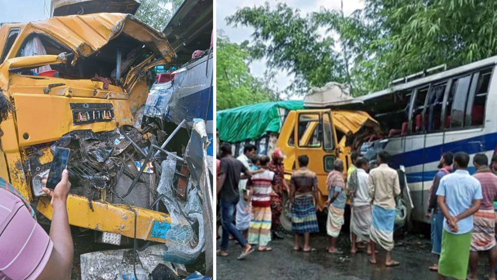 পাবনায় বাস-ট্রাক সংঘর্ষে নিহত ৩