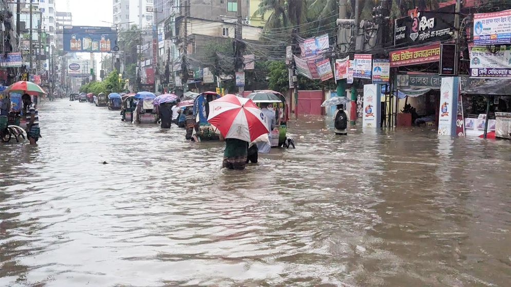 ফেনীতে প্রস্তুত ১৩১ আশ্রয়কেন্দ্র, চালু কন্ট্রোল রুম