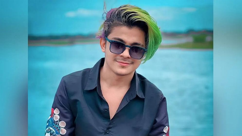 তোপের মুখে ‘বিরিয়ানি হাউস’ উদ্বোধন না করেই ফিরলেন প্রিন্স মামুন