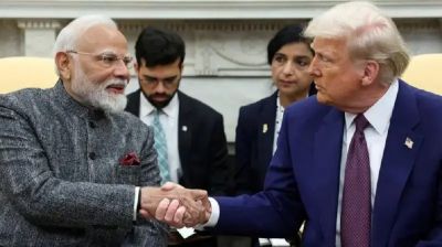 ভারতের ওপরে ২৫ শতাংশ শুল্ক আরোপ ট্রাম্পের, রাশিয়া থেকে অস্ত্র কিনলে জরিমানা