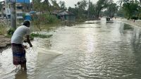 ফেনীতে ফের বন্যার ছোবল, এবারও কয়েক কোটি টাকার ক্ষতির শঙ্কা
