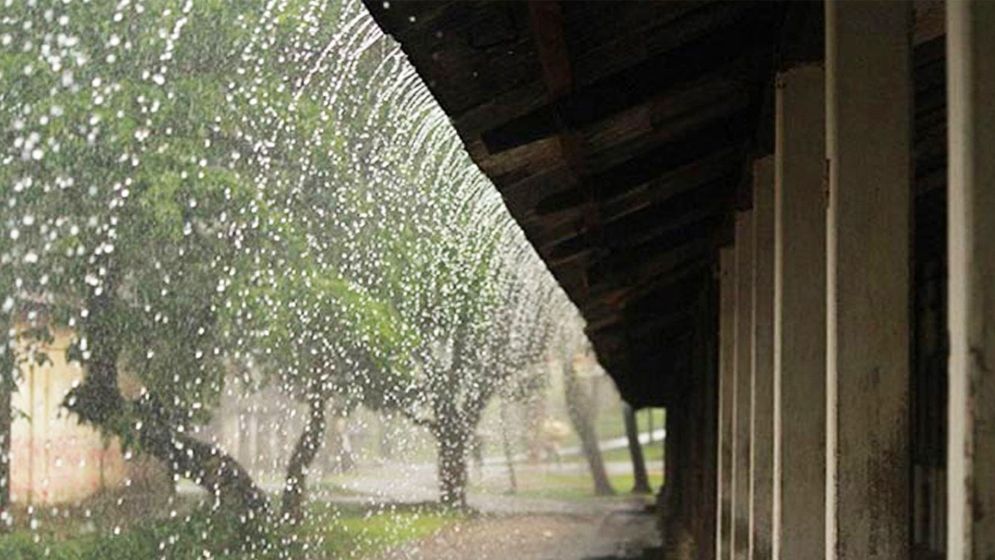 সন্ধ্যার মধ্যে চার বিভাগে ভারী বৃষ্টির পূর্বাভাস