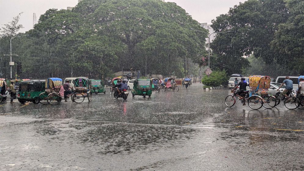 ঢাকায় ২৪ ঘণ্টায় ৬২ মিলিমিটার বৃষ্টিপাত রেকর্ড