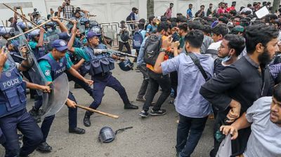 প্রকৌশল শিক্ষার্থীদের ওপর পুলিশের হামলা, প্রতিবাদ বুয়েটের