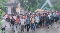 বৃষ্টি উপেক্ষা করে শাহবাগে ছাত্রদল নেতাকর্মীদের ঢল