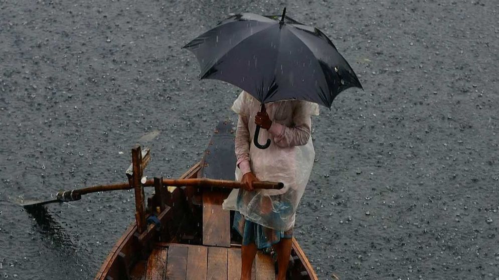 টানা ৫ দিন ভারী বর্ষণের আভাস