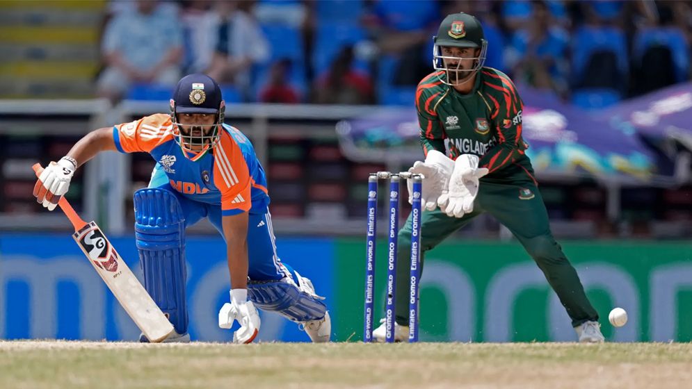 ভারতের বিপক্ষে জয় সম্ভব, আত্মবিশ্বাসী টাইগার কোচ সিমন্স