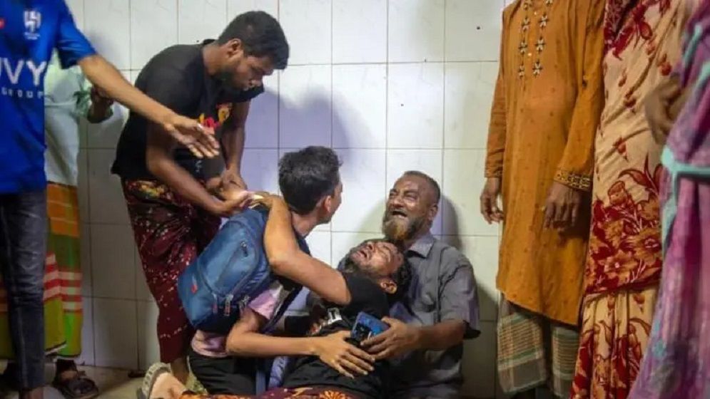 জুলাই শহীদ বা যোদ্ধা আসলে কারা, তালিকা নিয়ে বিতর্ক উঠেছে কেন?