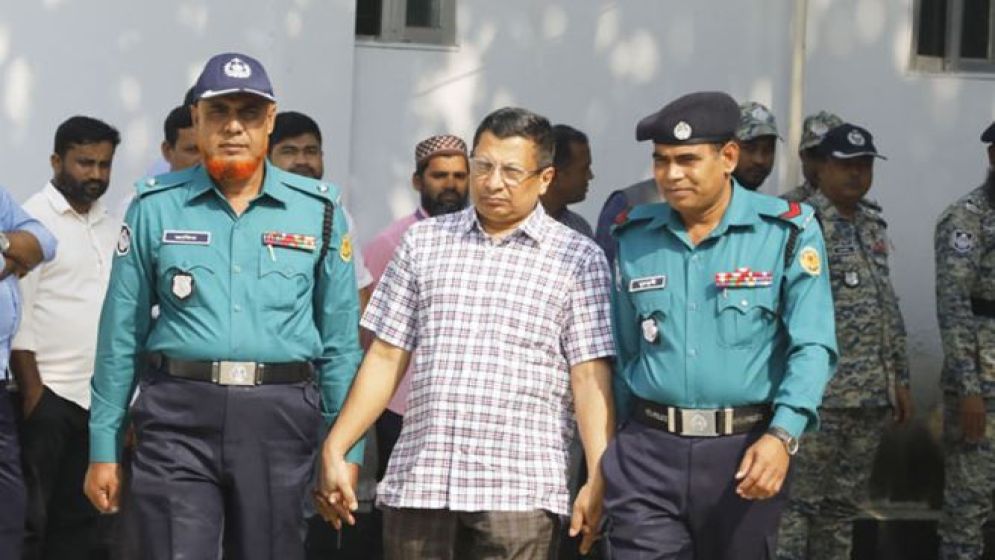 জুলাই হত্যাকাণ্ড: দায় স্বীকার করে ক্ষমা চাইলেন সাবেক আইজিপি মামুন